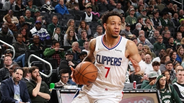 狼队主帅：对阵曼联希望终结连败，要表现得像冠军队伍一样（狼队主帅：战曼联誓止连败，必须打出冠军风范）